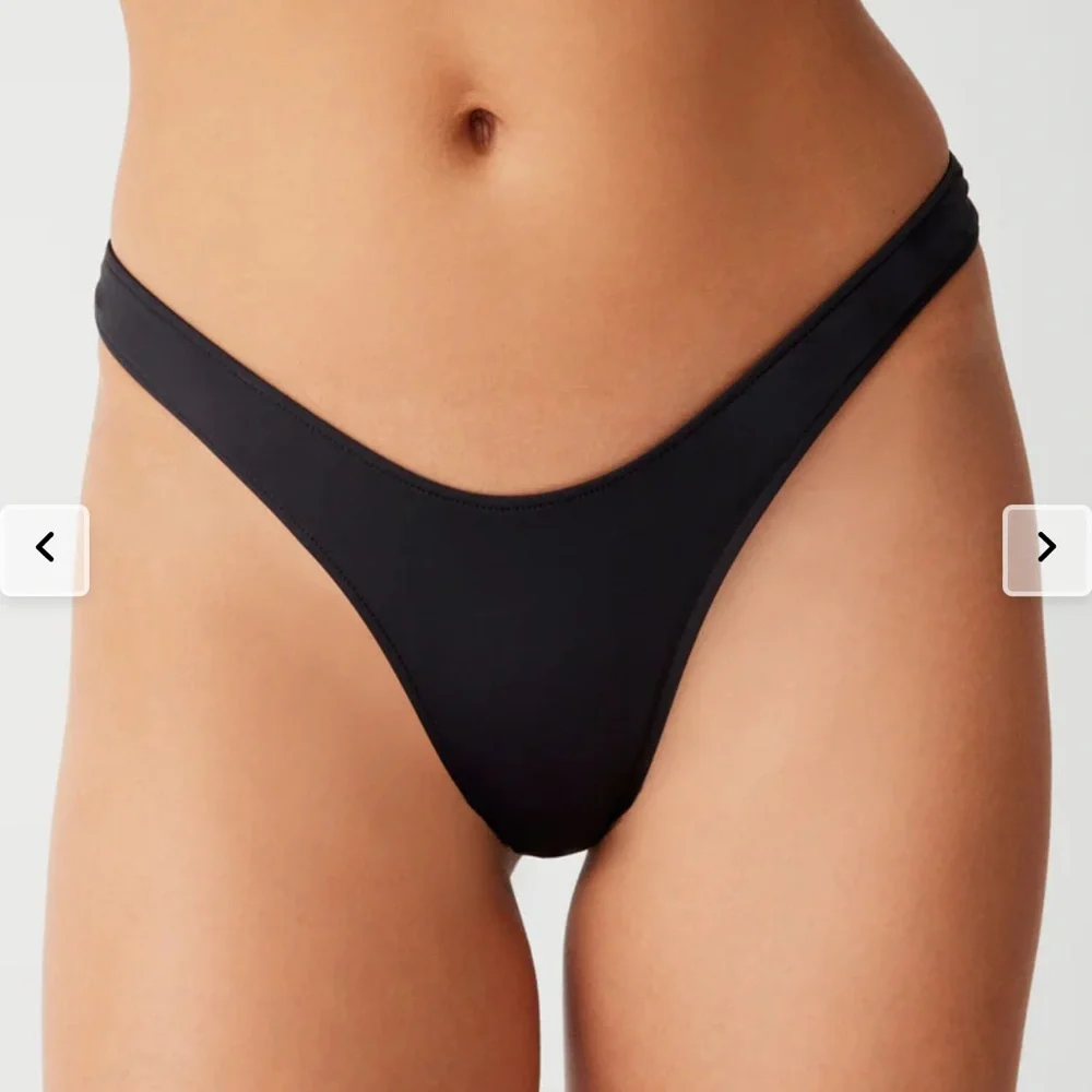 Frankie’s bikini’s Full Moon Micro black Bikini Bottom size small-NEW